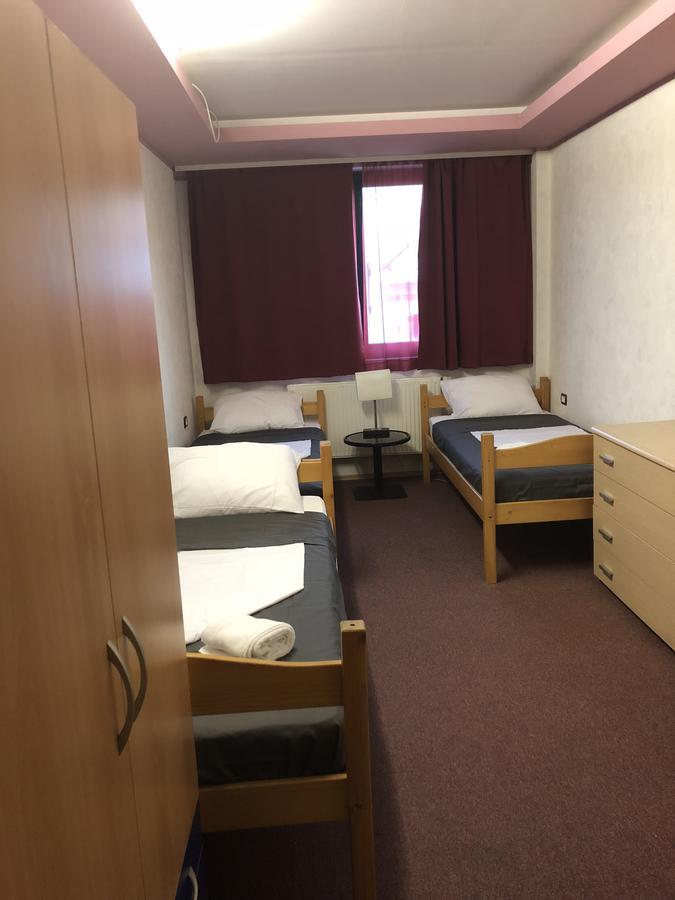 Motel Sofia 세자나 외부 사진