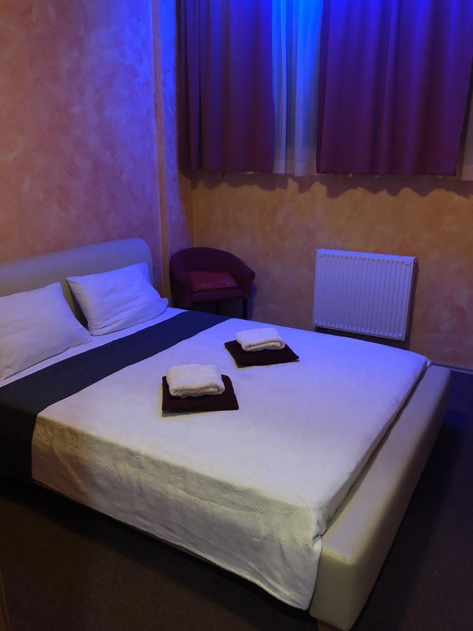 Motel Sofia 세자나 외부 사진