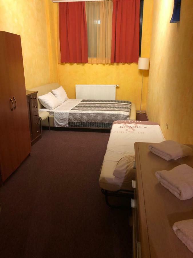 Motel Sofia 세자나 외부 사진